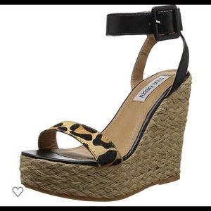 Steve Madden Woman’s Hampton wedge